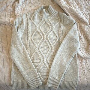 Banana republic sweater size medium